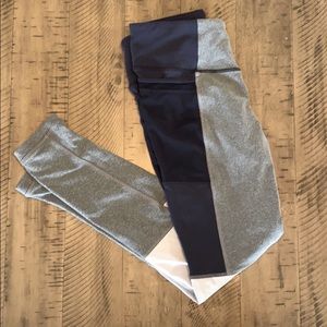 Calia by Carrie Underwood leggings